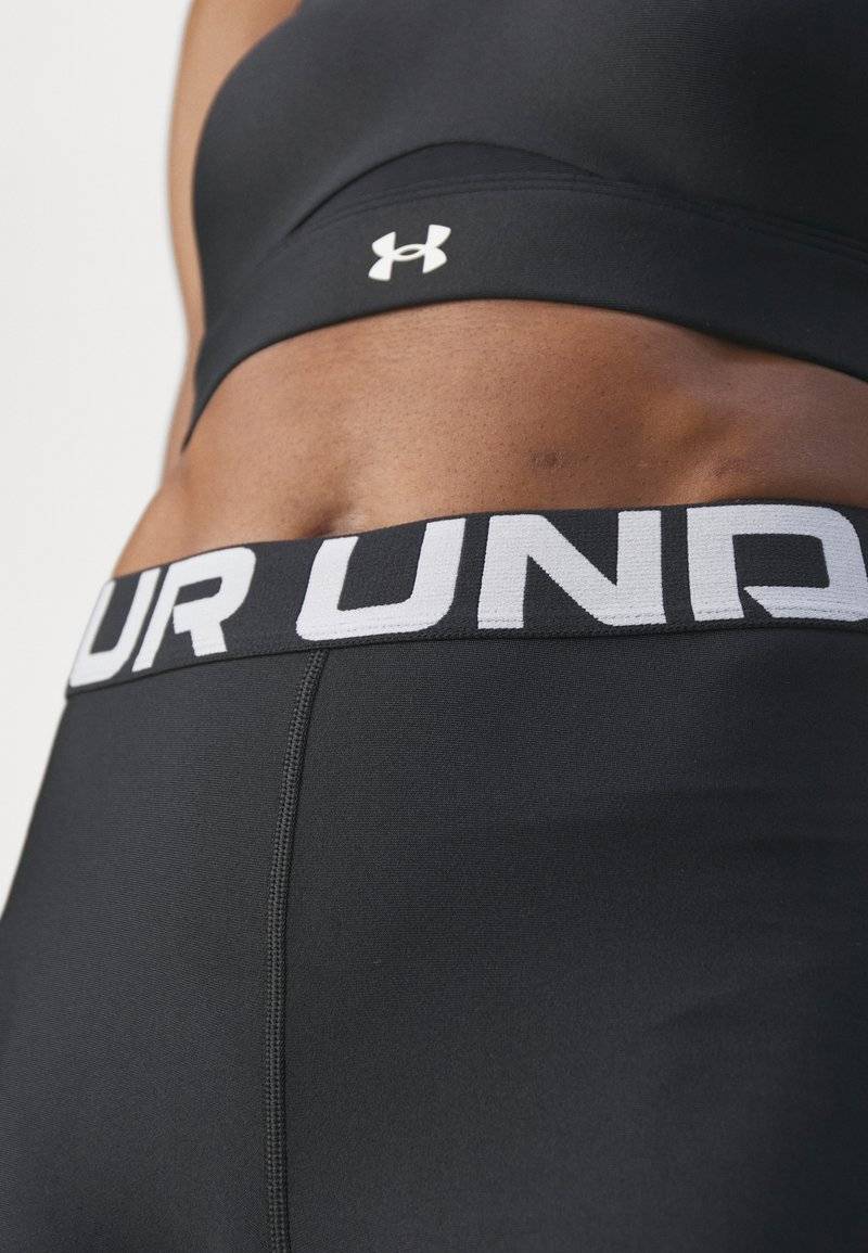 Under Armour Under Armour AUTHENTICS SHORTY - Leggings Valentinstagsangebot