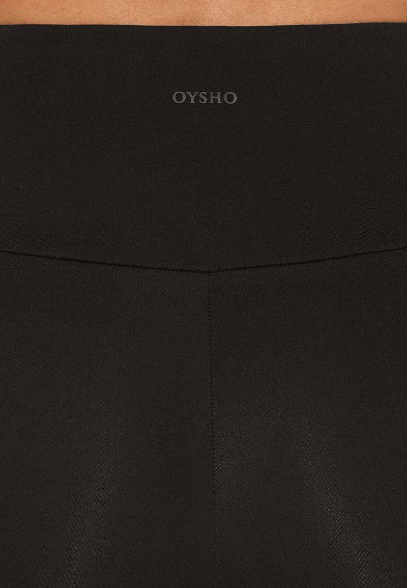 OYSHO OYSHO COMFORTLUX HIGH-RISE BIKER 20cm - Leggings - black Top Angebot