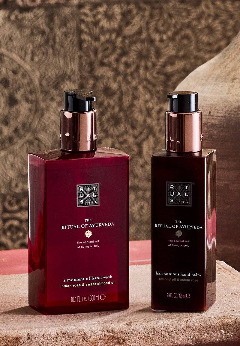 Rituals Rituals HAND WASH THE RITUAL OF AYURVEDA - SWEET & NUTTY - SWEET ALMOND & INDIAN ROSE - Liquid soap Super Sparpreis
