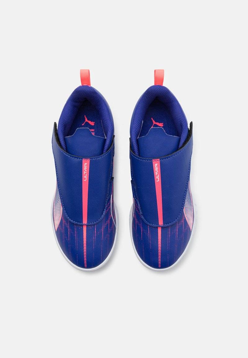 Puma Puma ULTRA 5 PLAY IT JR UNISEX - Indoor football boots 50% Rabatt mit kostenlosem Versand