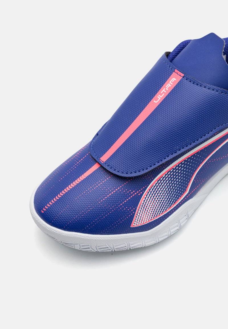 Puma Puma ULTRA 5 PLAY IT JR UNISEX - Indoor football boots 50% Rabatt mit kostenlosem Versand