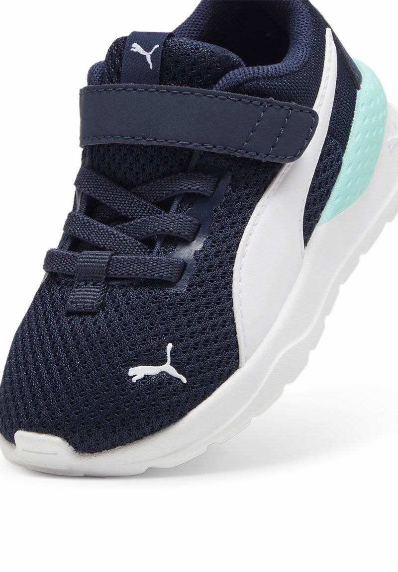 Puma Puma ANZARUN LITE - Neutral running shoes - club navy white mint Meist gekauft