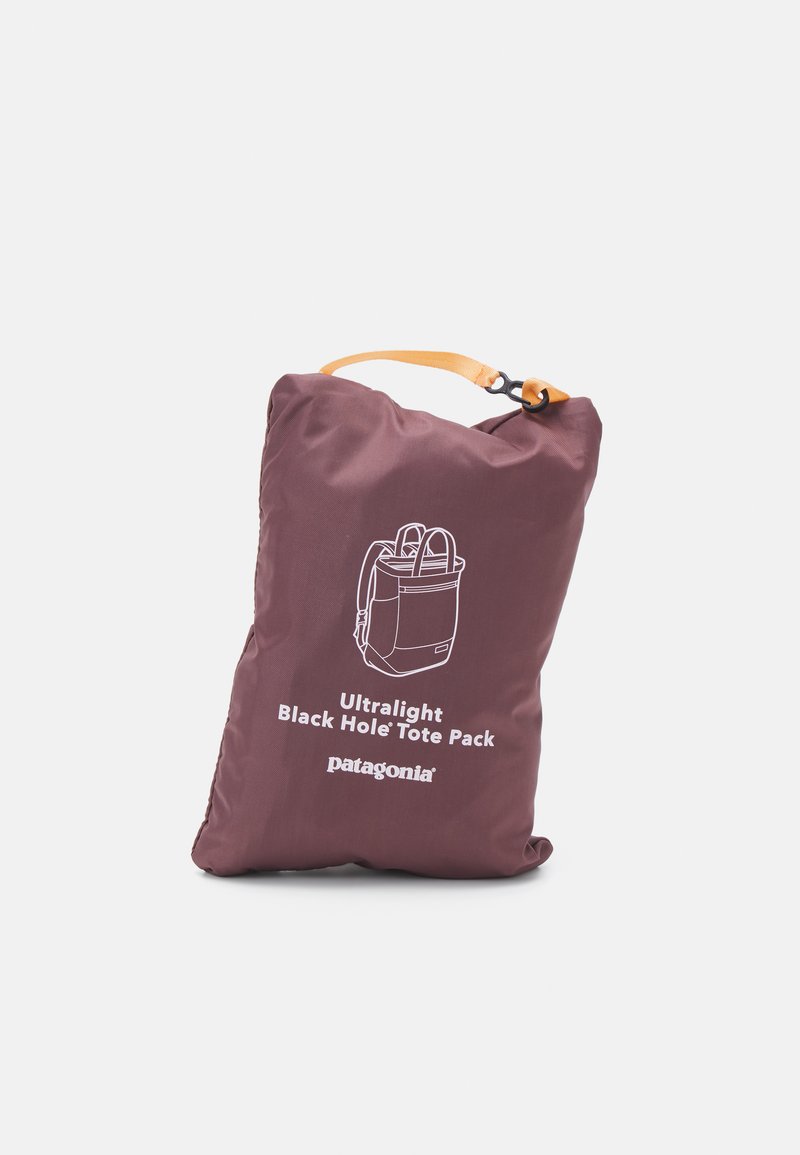 Patagonia Patagonia ULTRALIGHT BLACK HOLE TOTE PACK UNISEX - Sports bag - dulse mauve Fabrikpreis
