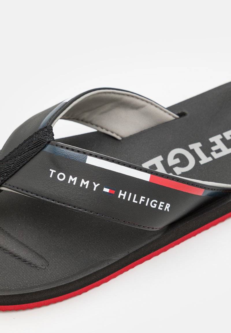 Tommy Hilfiger Tommy Hilfiger COMFORT - Pool slides - black Muttertagsangebot
