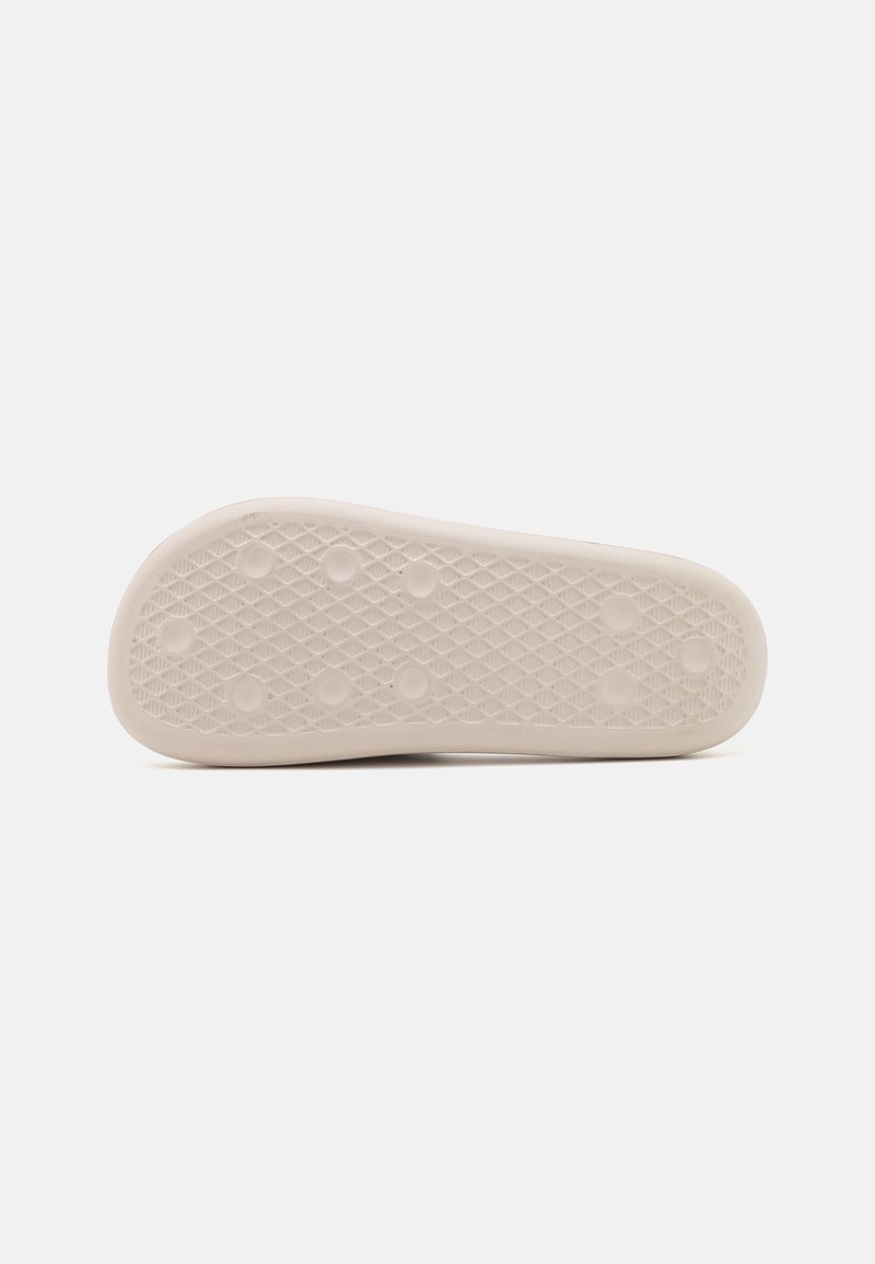 adidas Originals adidas Originals ADILETTE AYOON - Mules - beige Top Angebot