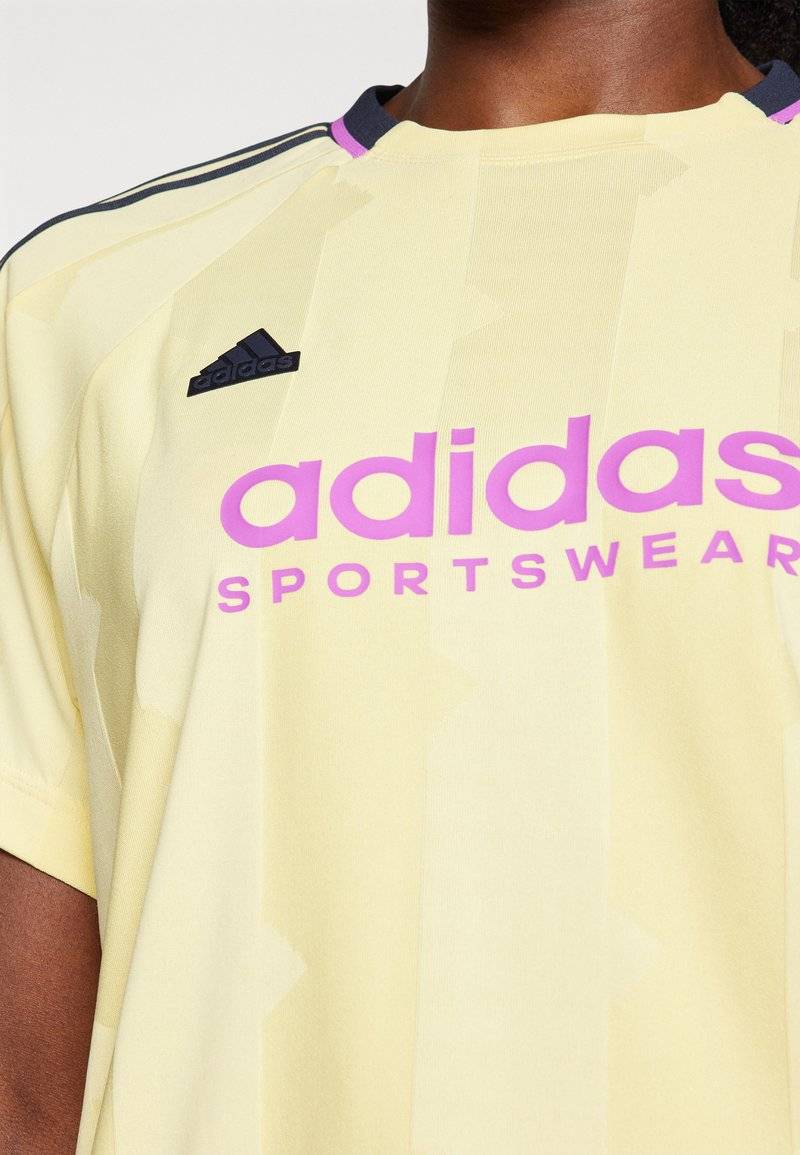 adidas Sportswear adidas Sportswear TIRO CUT STRIPES BOYFRIEND - Print T-shirt - almost yellow Black Friday