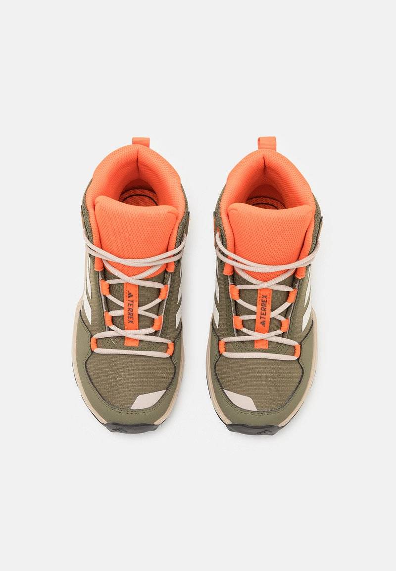 Adidas Terrex Adidas Terrex TERREX AX4R MID HIKING - Hiking shoes Exklusive Angebote