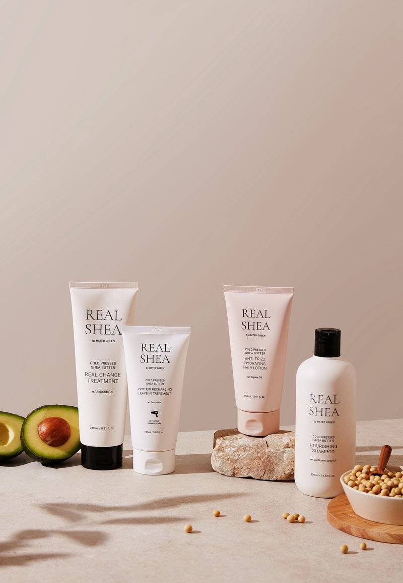 RATED GREEN RATED GREEN REAL SHEA ANTI-FRIZZ HYDRATING HAIR LOTION - Conditioner Letzte 3 Tage