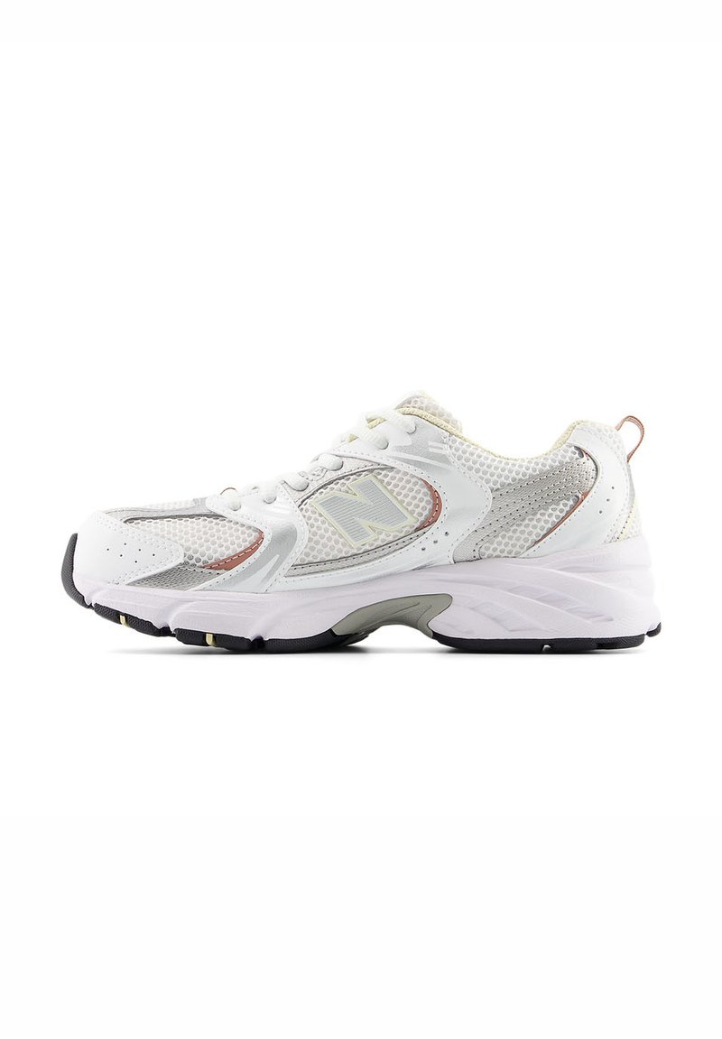 New Balance New Balance 530 - Stability running shoes - white Kostenloser Versand
