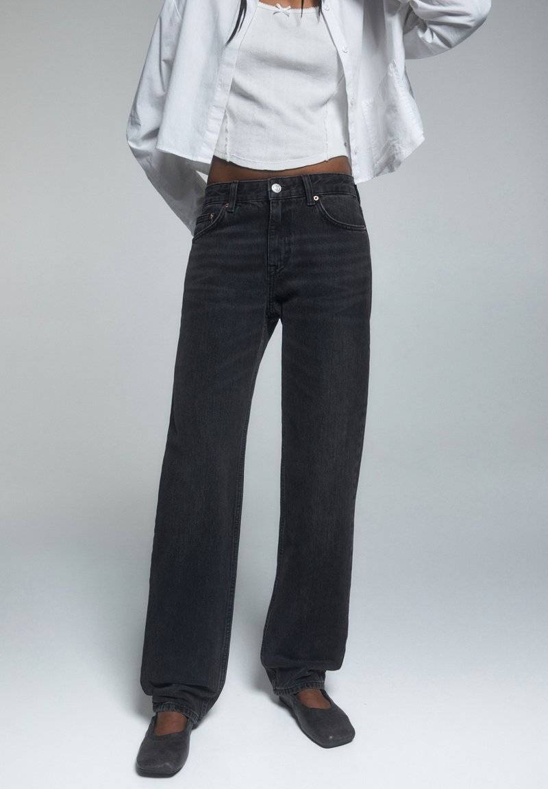 PULL&BEAR PULL&BEAR MID-WAIST - Straight leg jeans - black Flash Sale