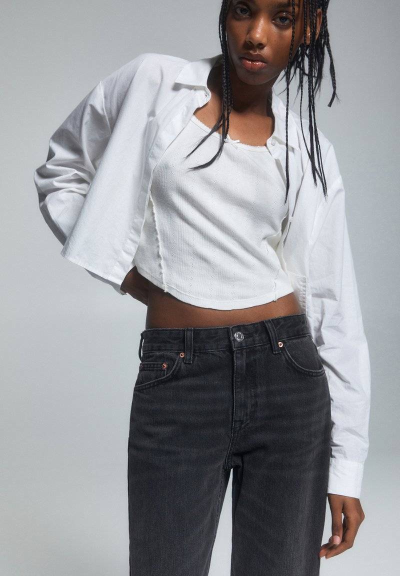 PULL&BEAR PULL&BEAR MID-WAIST - Straight leg jeans - black Flash Sale
