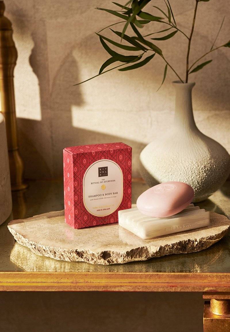 Rituals Rituals THE RITUAL OF AYURVEDA SHAMPOO & BODY BAR - Soap bar - 0 Tiefpreis