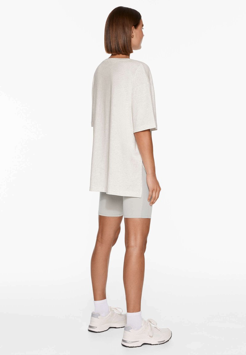 OYSHO OYSHO SHORT SLEEVE - Basic T-shirt - mottled light grey 50% Rabatt mit kostenlosem Versand