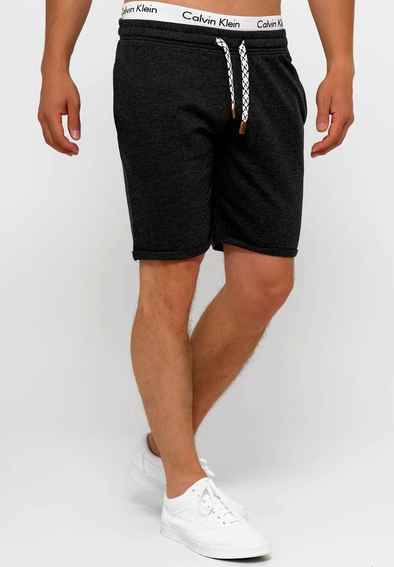 INDICODE JEANS INDICODE JEANS ALDRICH - Shorts - black mix Versandkostenfrei