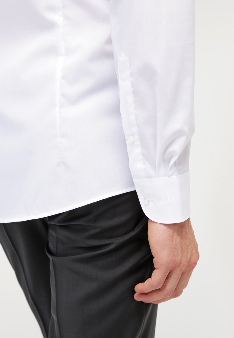 OLYMP Level Five OLYMP Level Five BODY FIT - Shirt - white Preisnachlass