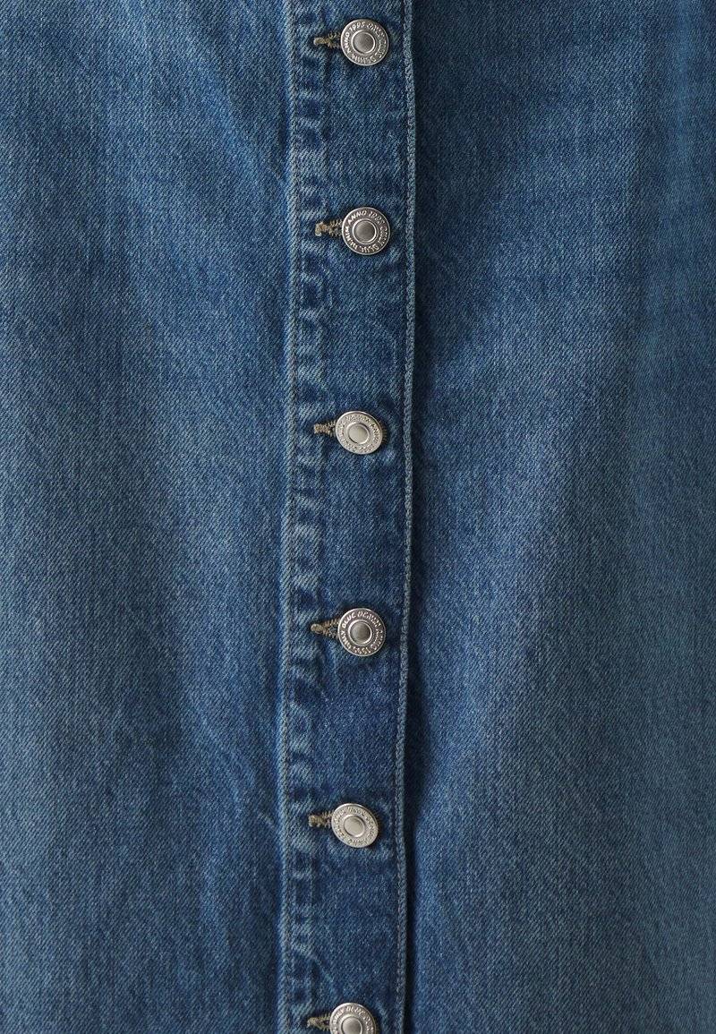 ONLY ONLY ONLCECE MIDI BUTTON SKIRT - A-line skirt - medium blue denim Neueste Mode