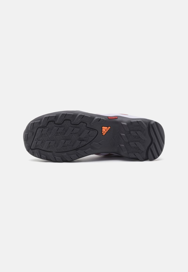 Adidas Terrex Adidas Terrex AX2R HIKING SHOES - Hiking shoes Clearance-Verkauf