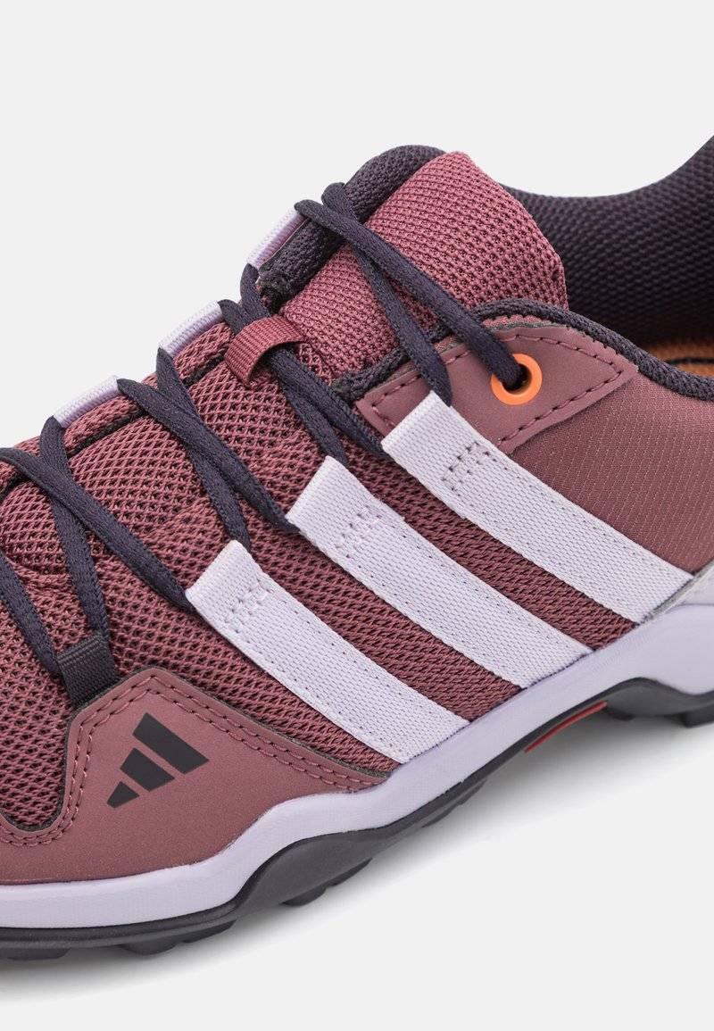 Adidas Terrex Adidas Terrex AX2R HIKING SHOES - Hiking shoes Clearance-Verkauf