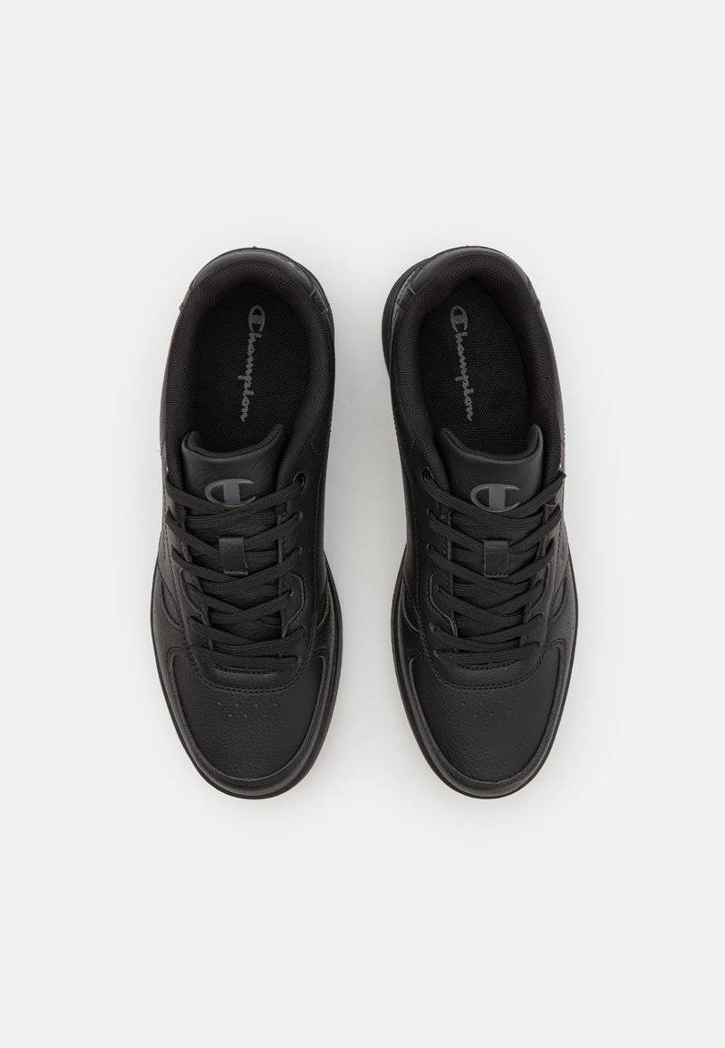 Champion Champion Training shoe - triple black Outlet