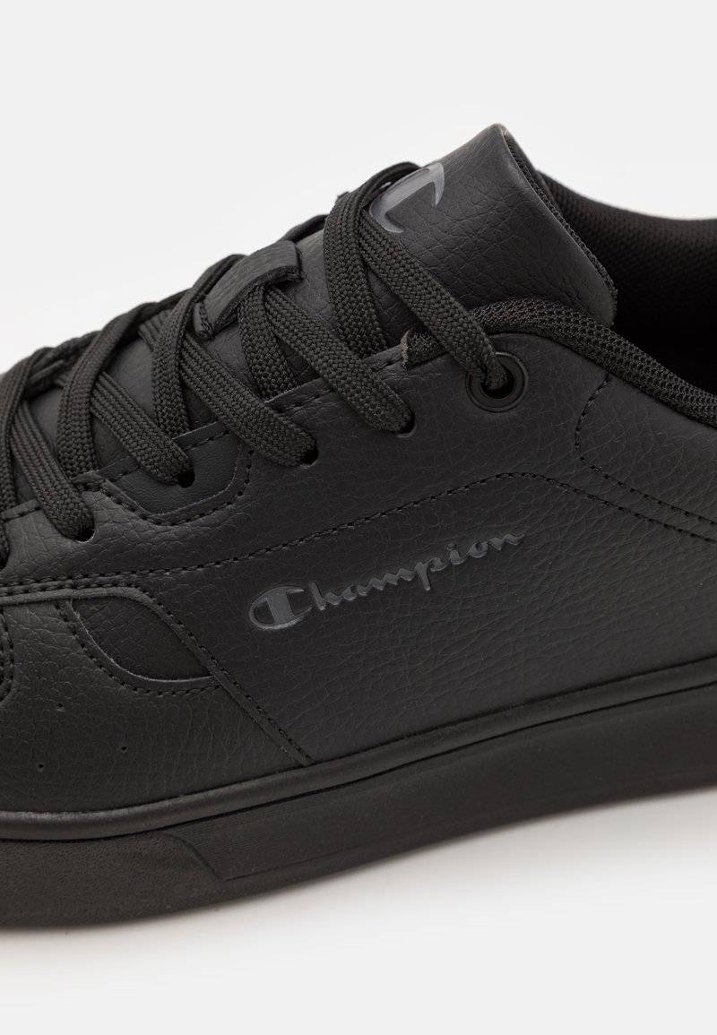Champion Champion Training shoe - triple black Outlet