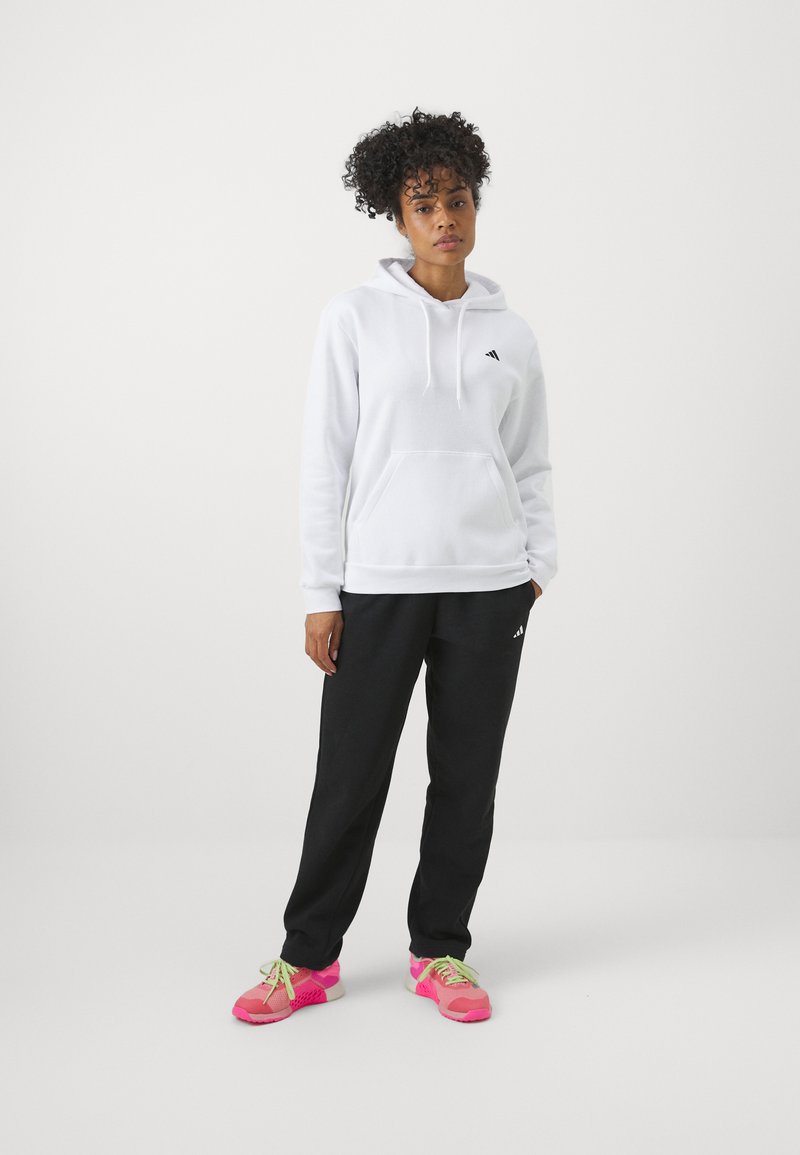 adidas Sportswear adidas Sportswear ESSENTIALS SMALL LOGO FEEL COZY HOODIE - Hoodie - white Tiefpreis