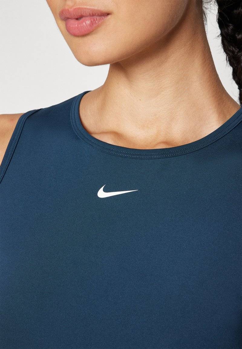 Nike Performance Nike Performance PRO CROP TANK - Top Flash Sale