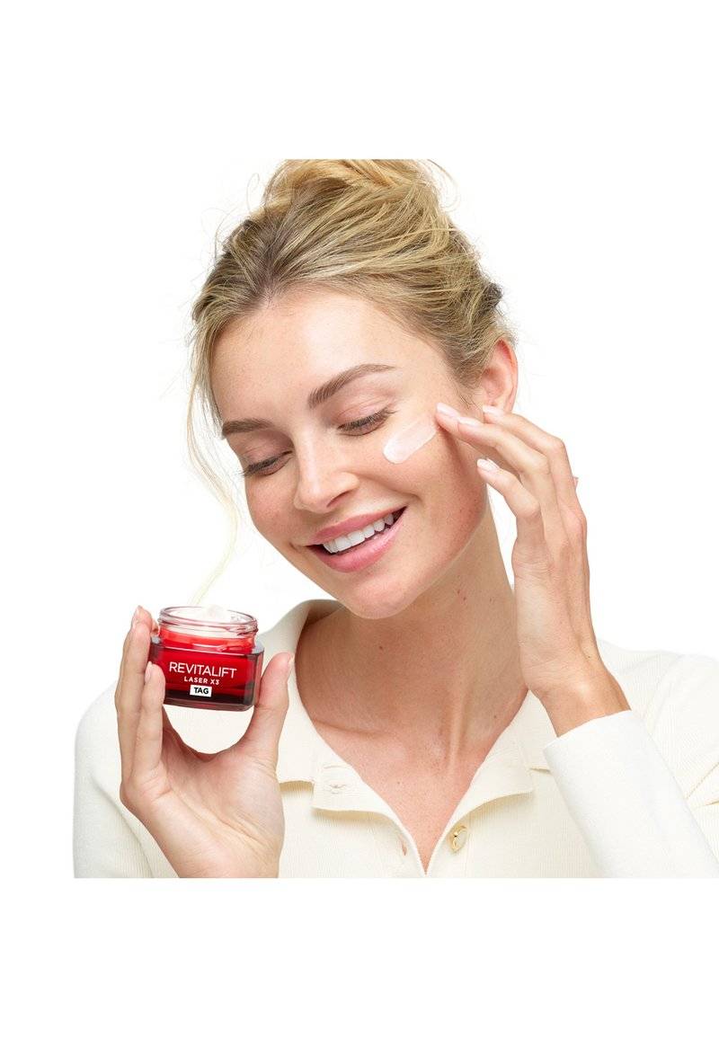 L'Oréal Paris Skin L'Oréal Paris Skin REVITALIFT LASER DAYCREAM - Face cream Kostenloser Versand international