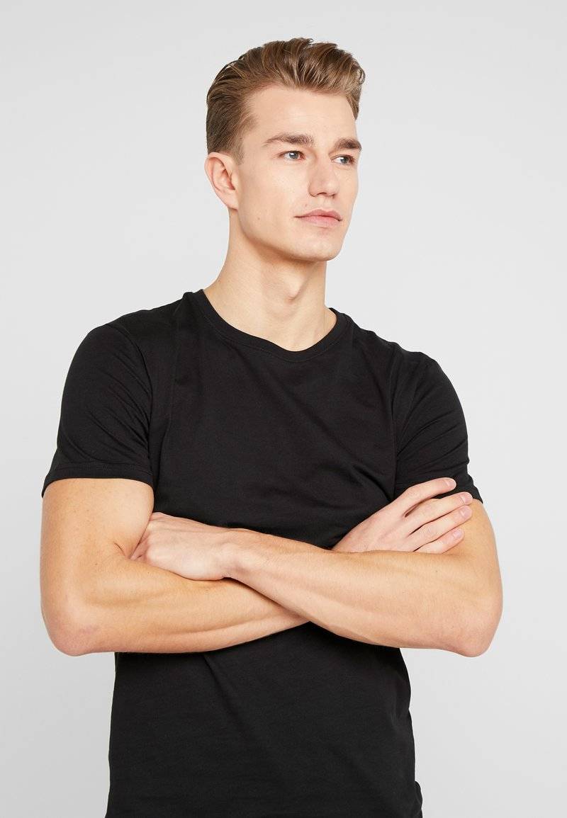 Pier One Pier One 5 PACK - Basic T-shirt - black Limitierter Zeitrabatt