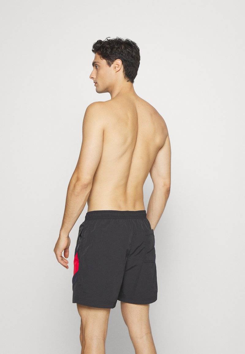 Tommy Hilfiger Tommy Hilfiger DRAWSTRING - Swimming shorts - black Tägliche Deals