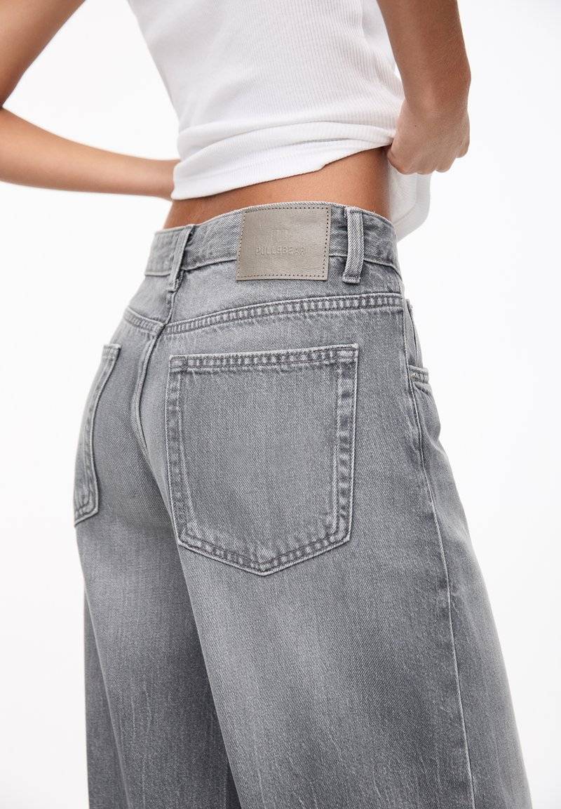 PULL&BEAR PULL&BEAR OVERSIZE - Flared Jeans - grey Fabrikverkauf