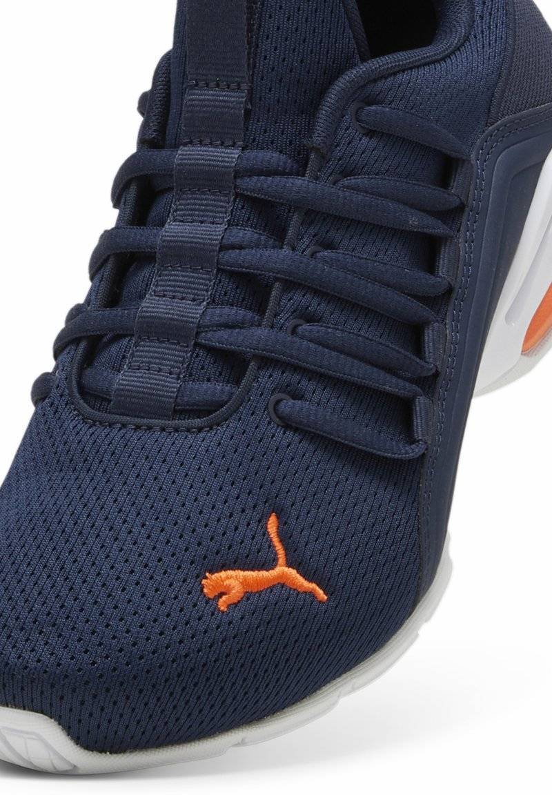 Puma Puma AXELION - Training shoe - club navy flame flicker white Heißer Verkauf