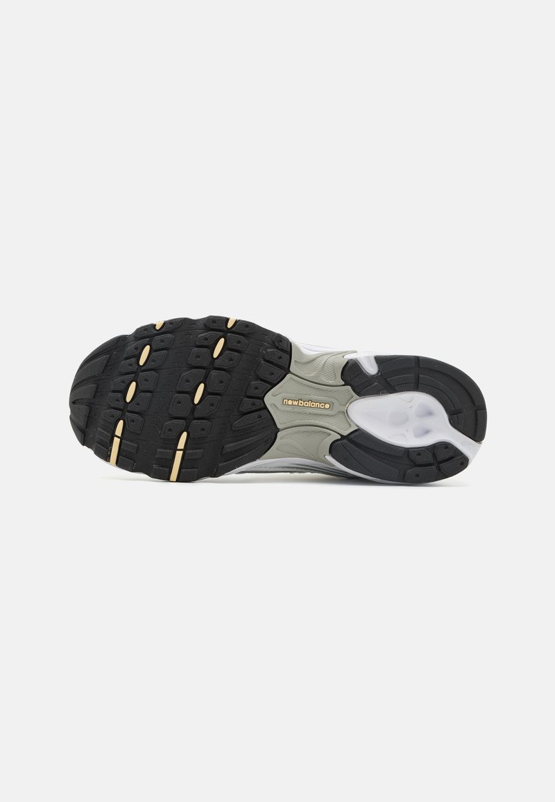 New Balance New Balance 530 UNISEX - Trainers - white Clearance-Verkauf
