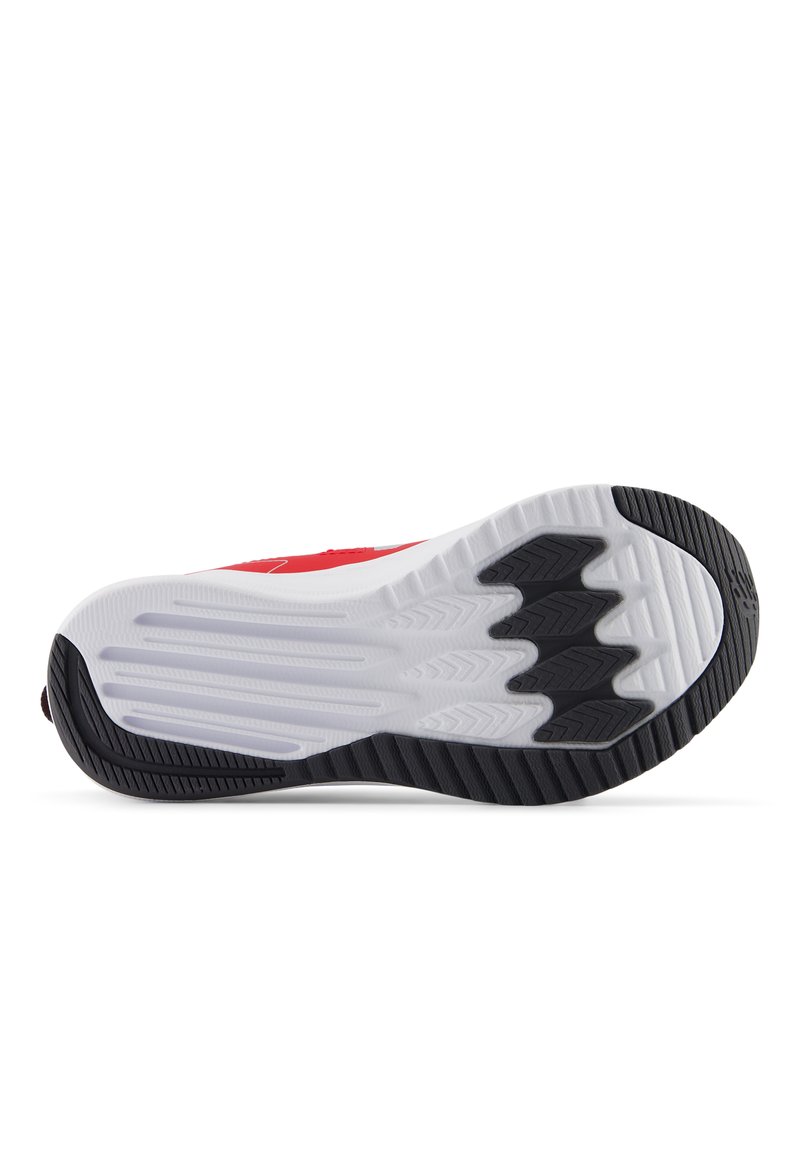 New Balance New Balance 570 UNISEX - Minimalist running shoes - true red Fabrikladen