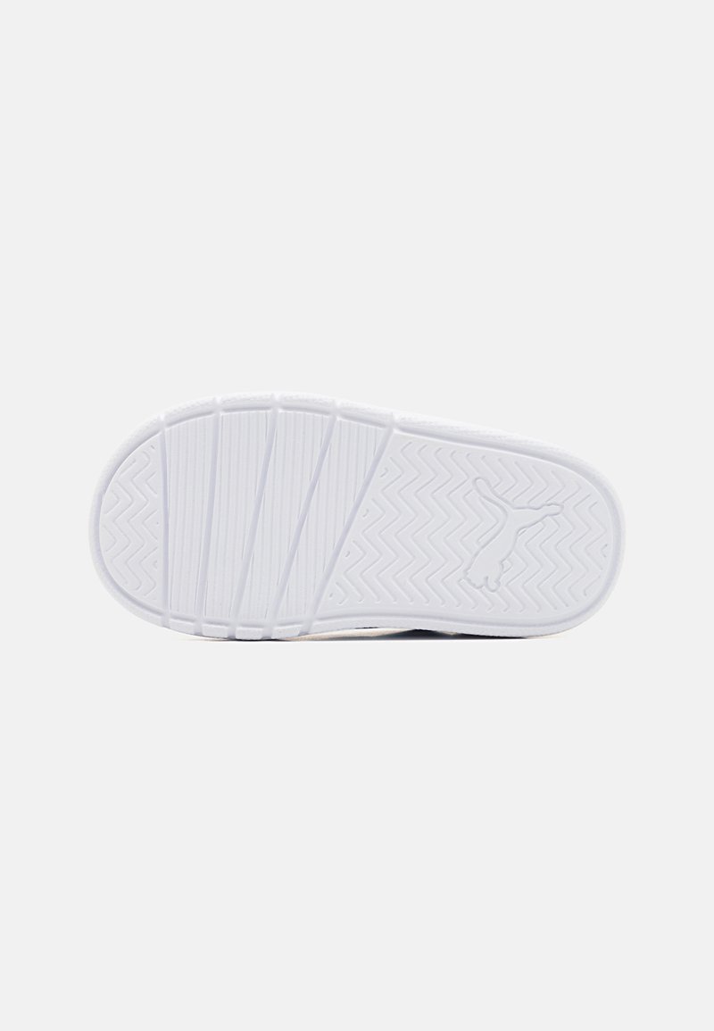 Puma Puma COURTFLEX V3 EASE IN UNISEX - Training shoe Meist gekauft