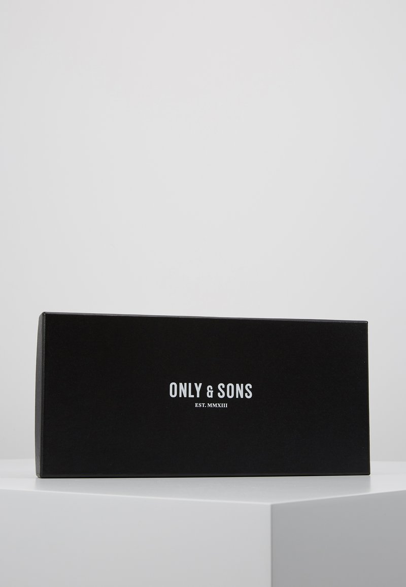 Only & Sons Only & Sons ONSBOWTIE SUSPENDER UNISEX SET - Bow tie - black Vatertagsangebot