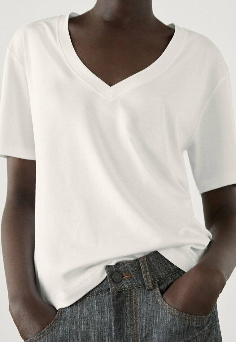 Massimo Dutti Massimo Dutti V-NECK - Basic T-shirt - white Bestseller