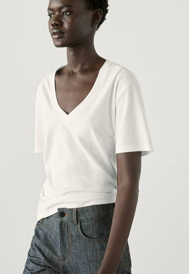 Massimo Dutti Massimo Dutti V-NECK - Basic T-shirt - white Bestseller