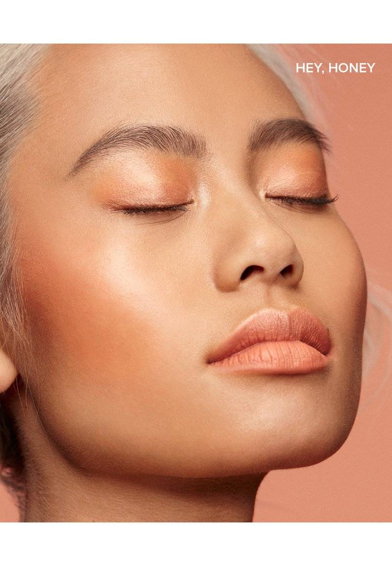 NUDESTIX NUDESTIX ROSES & HONEY NUDES (HEY HONEY, BONDI BAE, BOHEMIAN ROSE) - Makeup set Begrenzte Freigabe