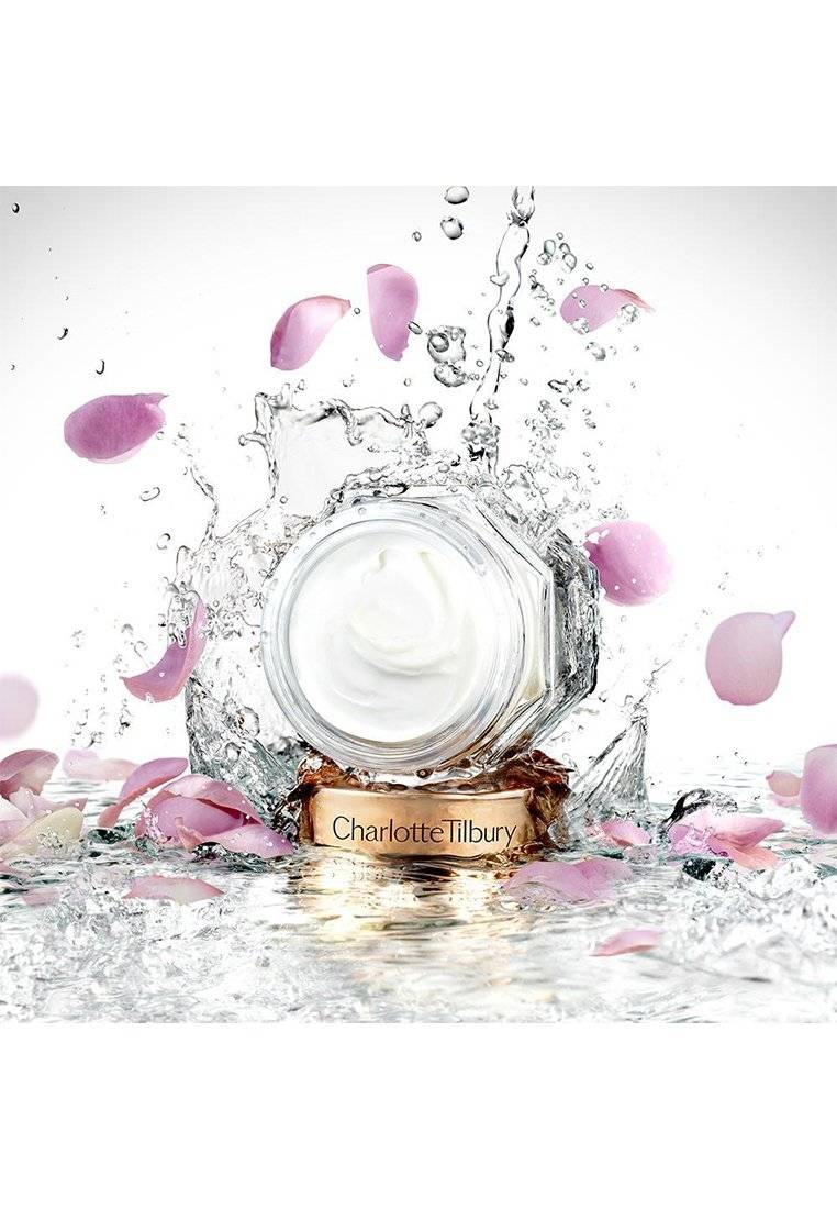 Charlotte Tilbury Charlotte Tilbury CHARLOTTE'S MAGIC CREAM SPF - REFILLABLE - Face cream Fabrik Onlineshop