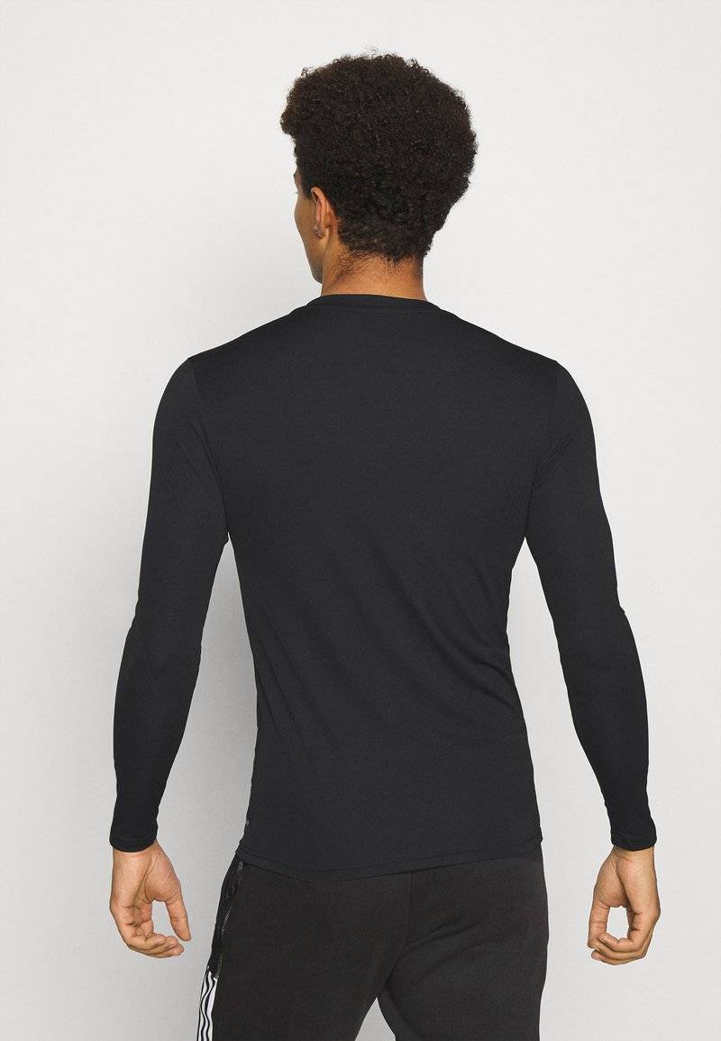 adidas Performance adidas Performance TEAM BASE TEE - Undershirt - black Osterangebot