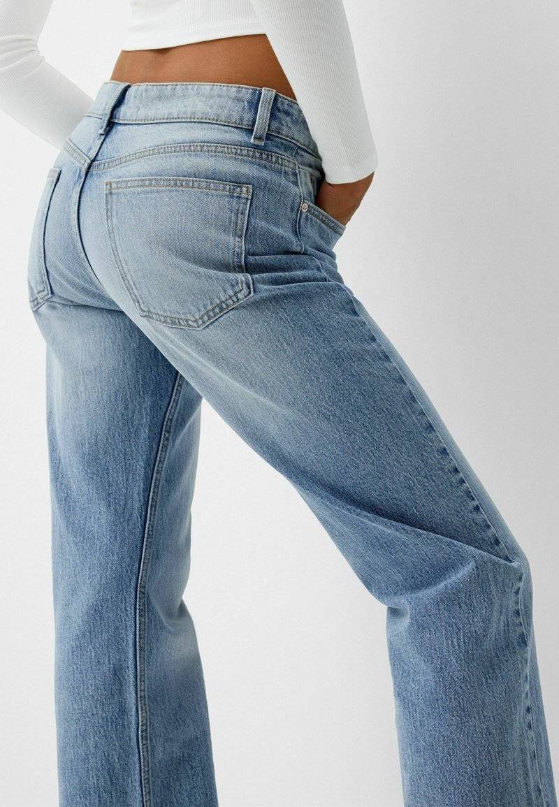 Bershka Bershka Straight leg jeans Begrenzte Freigabe