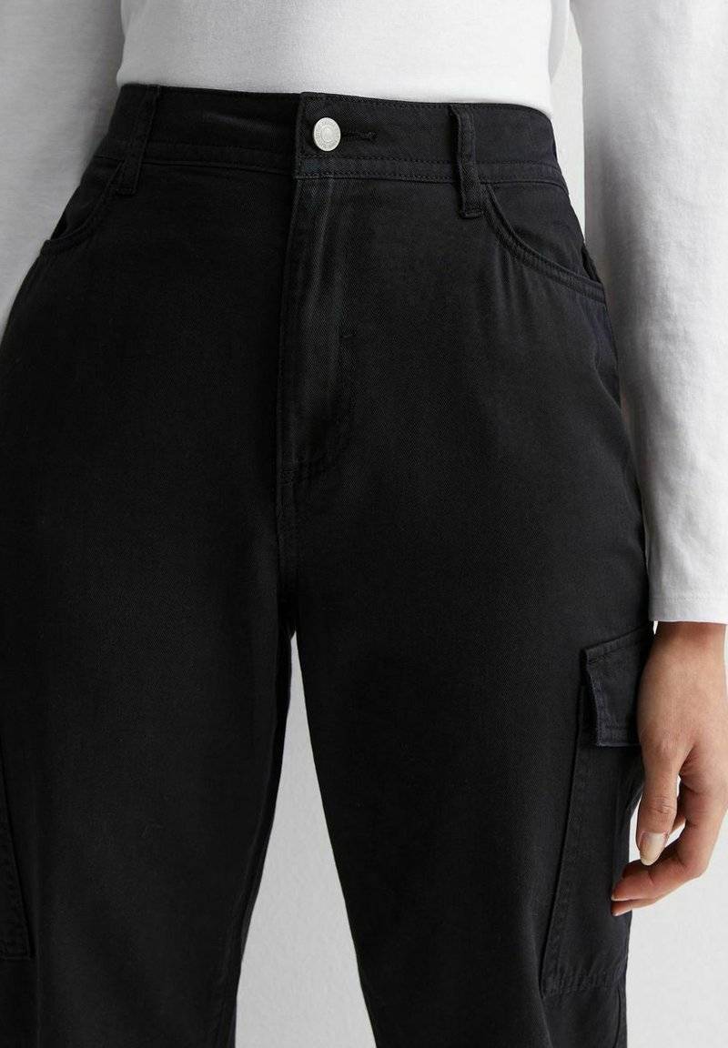 New Look New Look Cuffed Cargo - Chinos - black Im Verkauf