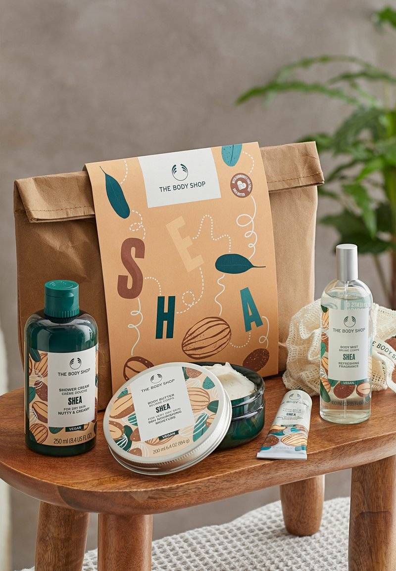 The Body Shop The Body Shop G4 MEDIUM SHEA AR24 A0X - Skincare set Meist gekauft
