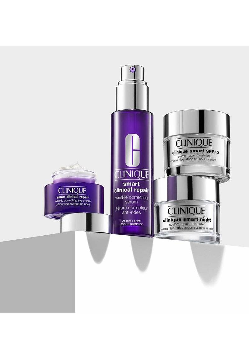 Clinique Clinique SMART CLINICAL REPAIR WRINKLE CORRECTING EYE CREAM - Eyecare Exklusive Angebote