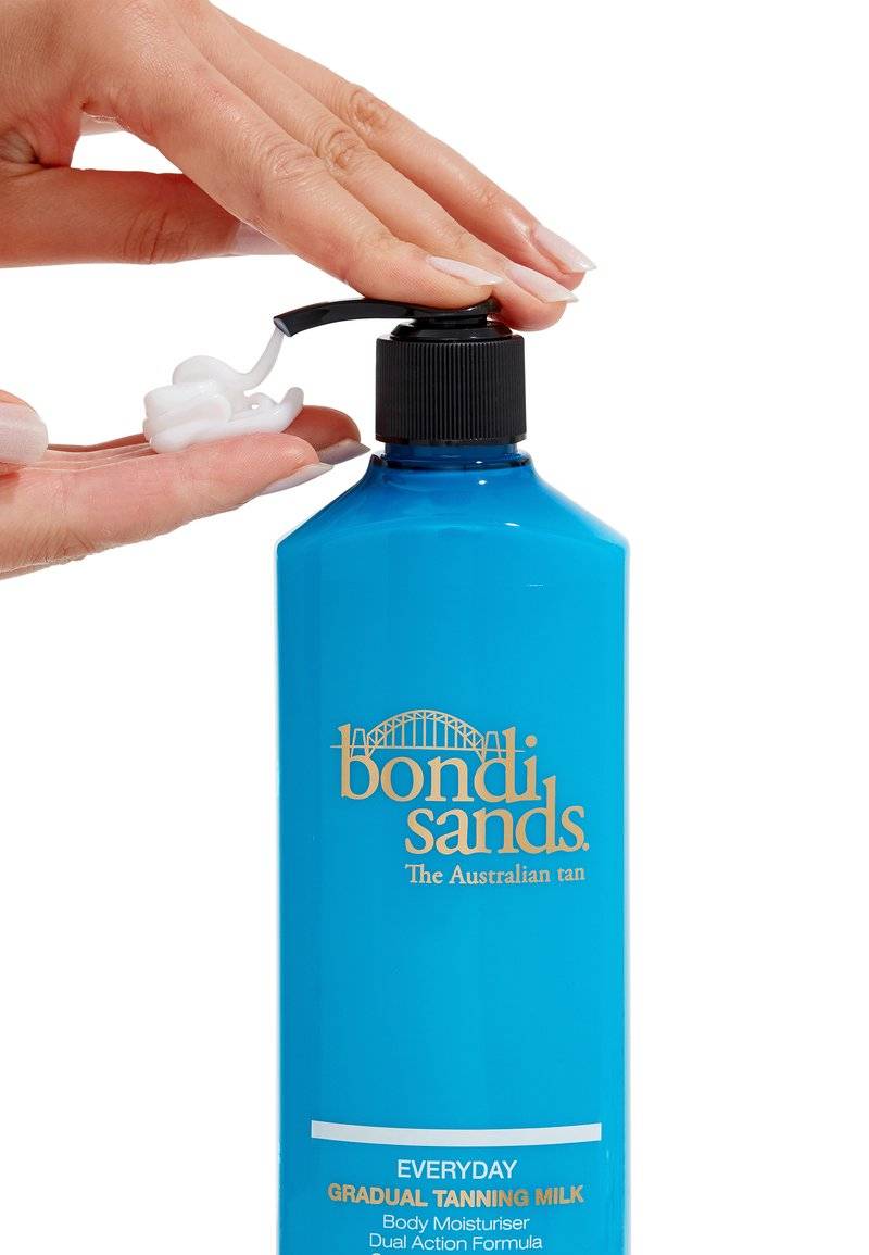 Bondi Sands Bondi Sands BONDI SANDS EVERYDAY GRADUAL TANNING MILK - Self tan - white Wochenangebot