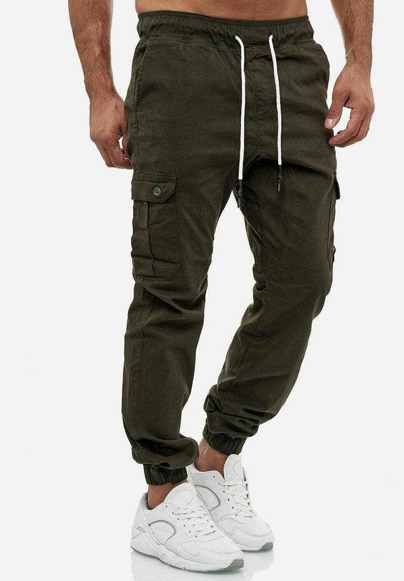 Tazzio Tazzio Cargo trousers - khaki Riesige Rabatte